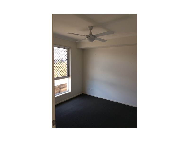 1/82 South Quarter Drive, Loganlea QLD 4131