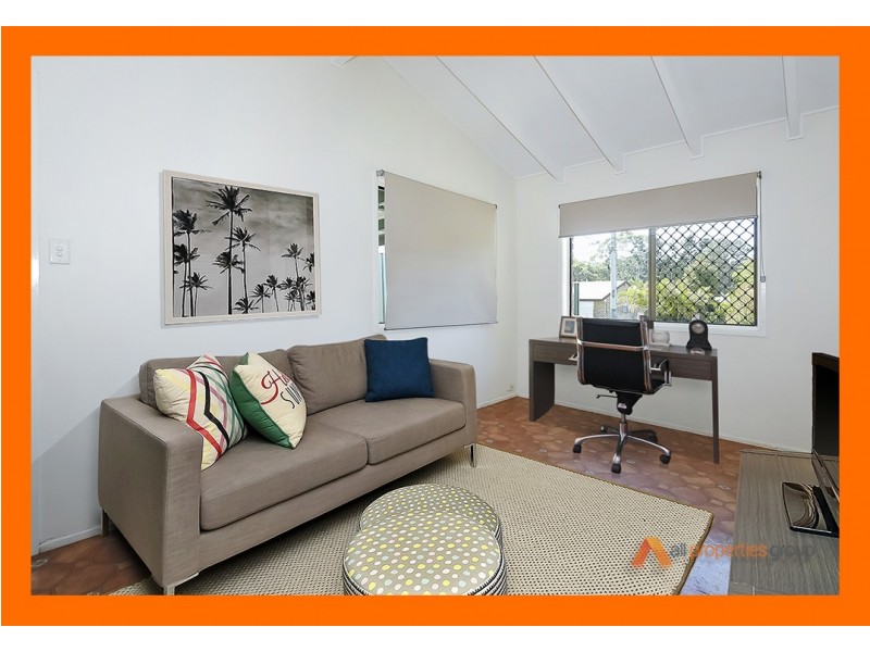 45 Gladewood Drive, Daisy Hill QLD 4127
