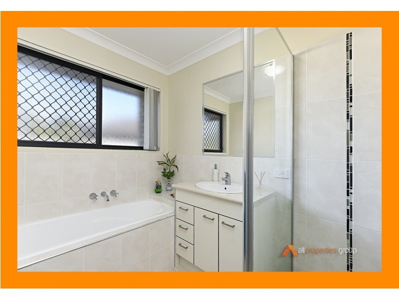 35 Melnik Drive, Loganlea QLD 4131