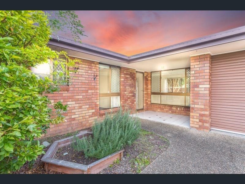 17 Compass Street, Caboolture South QLD 4510
