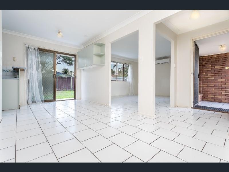17 Compass Street, Caboolture South QLD 4510