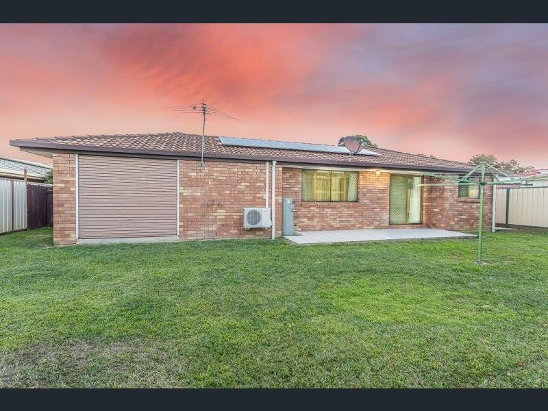 17 Compass Street, Caboolture South QLD 4510