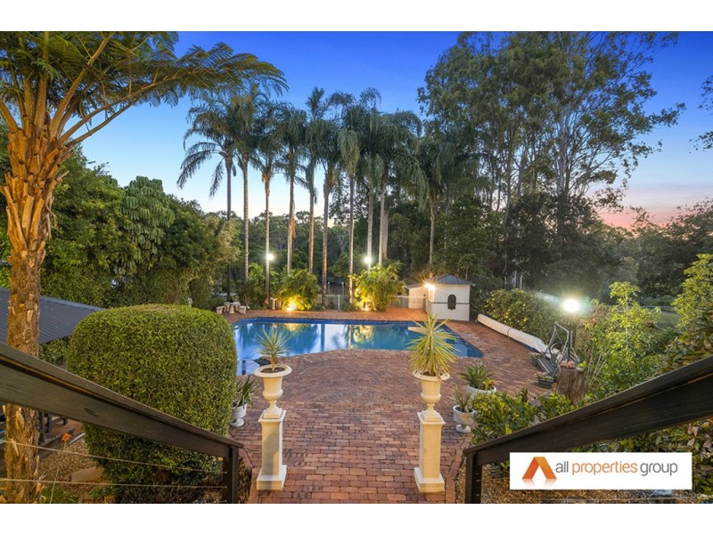 9 Loffs Road, Loganholme QLD 4129