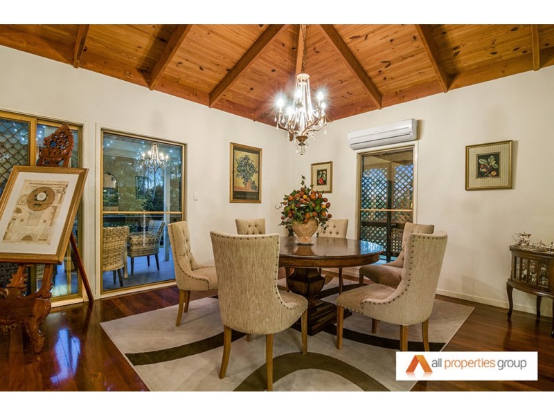9 Loffs Road, Loganholme QLD 4129