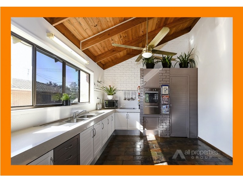 55 Leslie Parade, Slacks Creek QLD 4127