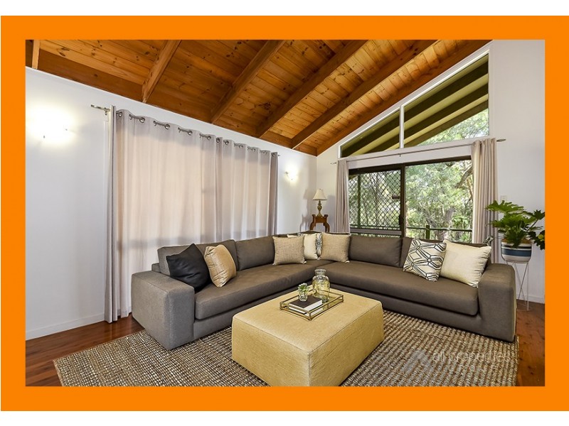 55 Leslie Parade, Slacks Creek QLD 4127