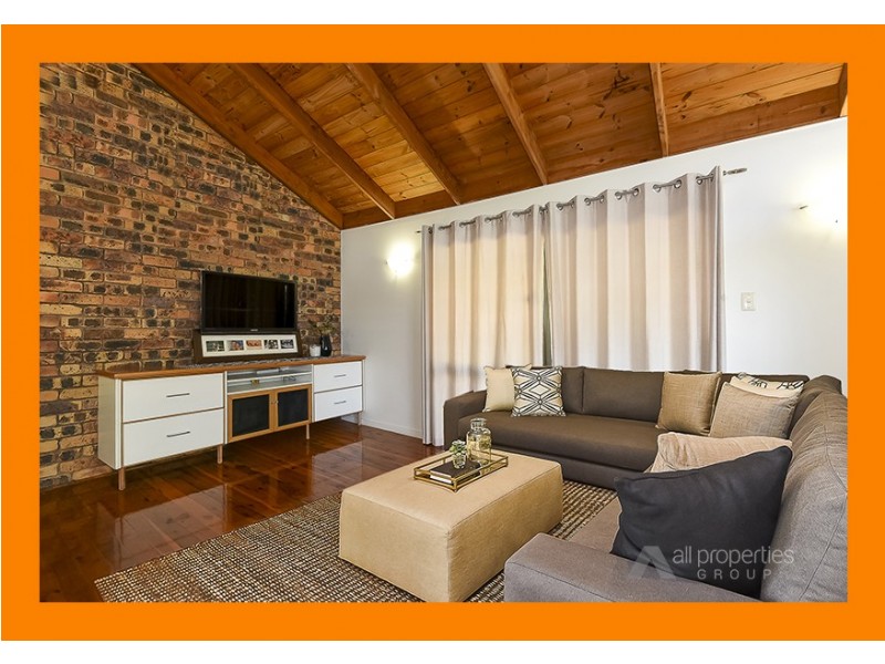 55 Leslie Parade, Slacks Creek QLD 4127