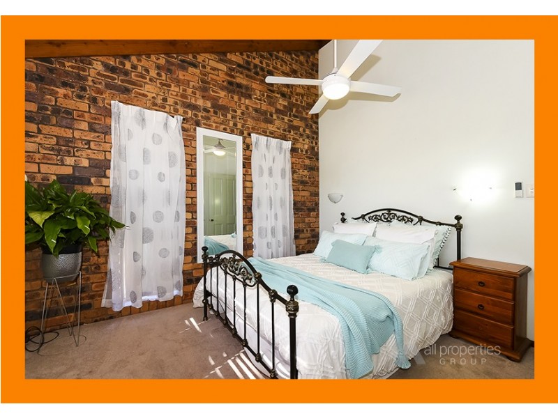 55 Leslie Parade, Slacks Creek QLD 4127