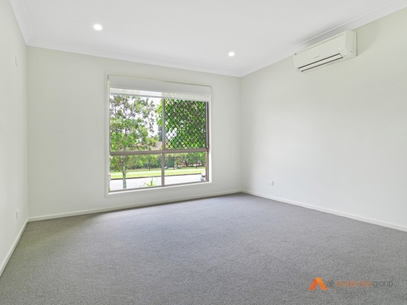 8 Elonera Drive, Slacks Creek QLD 4127