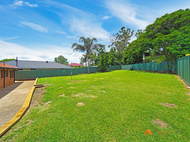 8 Elonera Drive, Slacks Creek QLD 4127