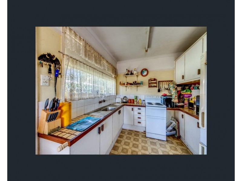14 Luck Street, Slacks Creek QLD 4127