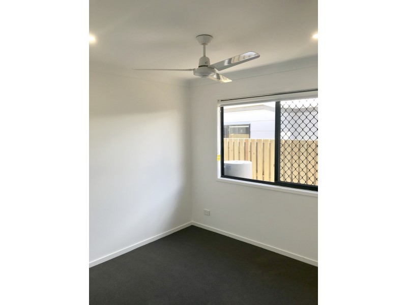 2/54 Spruce Street, Loganlea QLD 4131