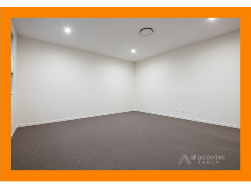 33A Yarabah Crescent, Shailer Park QLD 4128