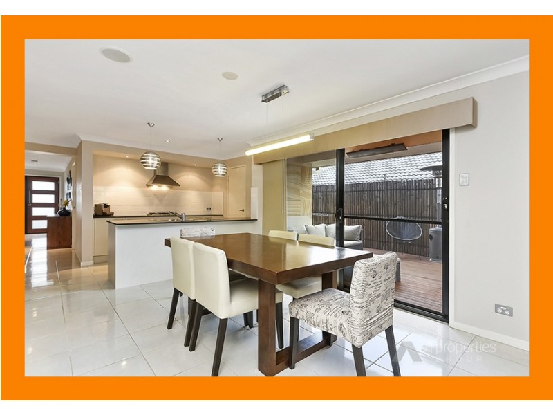 6 Kanimbla Street, Holmview QLD 4207