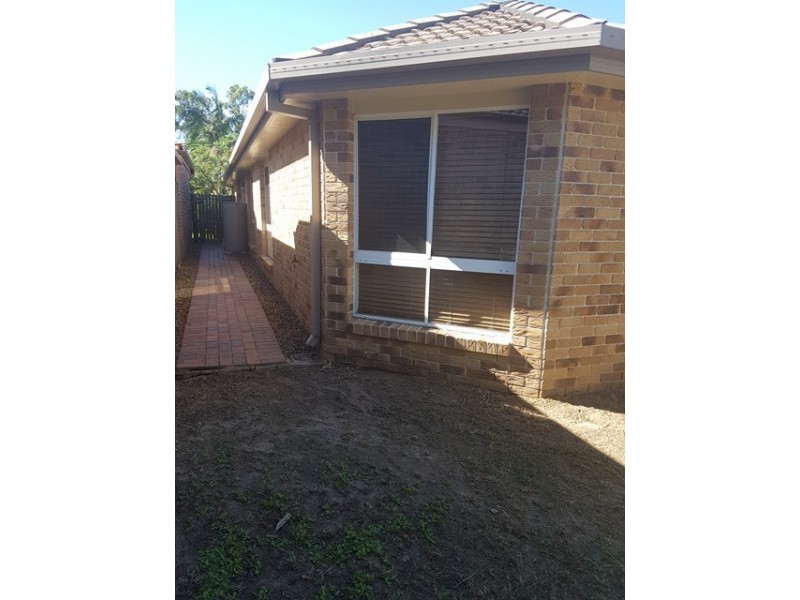 18 Teasel Crescent, Forest Lake QLD 4078