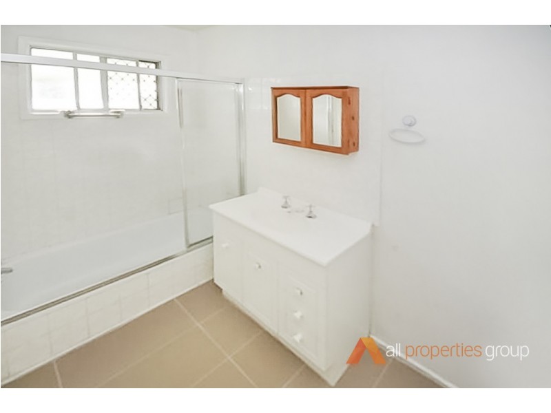 156 Ewing Road, Woodridge QLD 4114