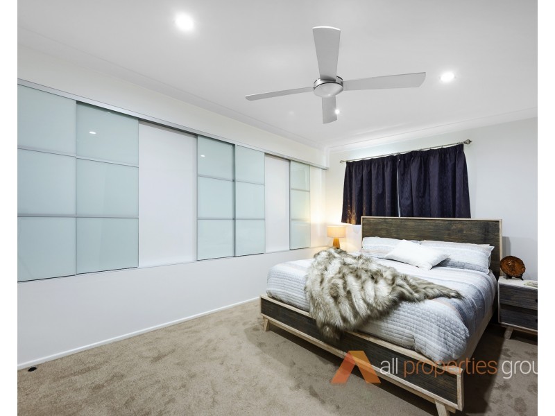 37 Torquay Road, Redland Bay QLD 4165