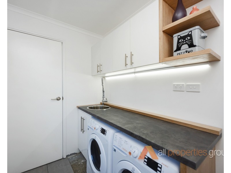 37 Torquay Road, Redland Bay QLD 4165