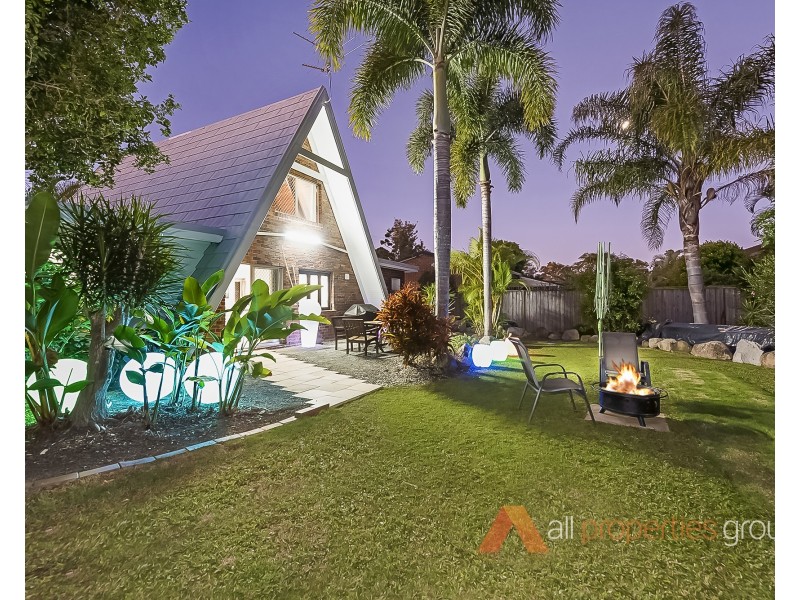 37 Torquay Road, Redland Bay QLD 4165