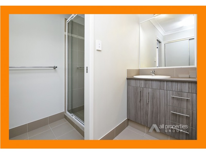 13 Baxton Place, Shailer Park QLD 4128