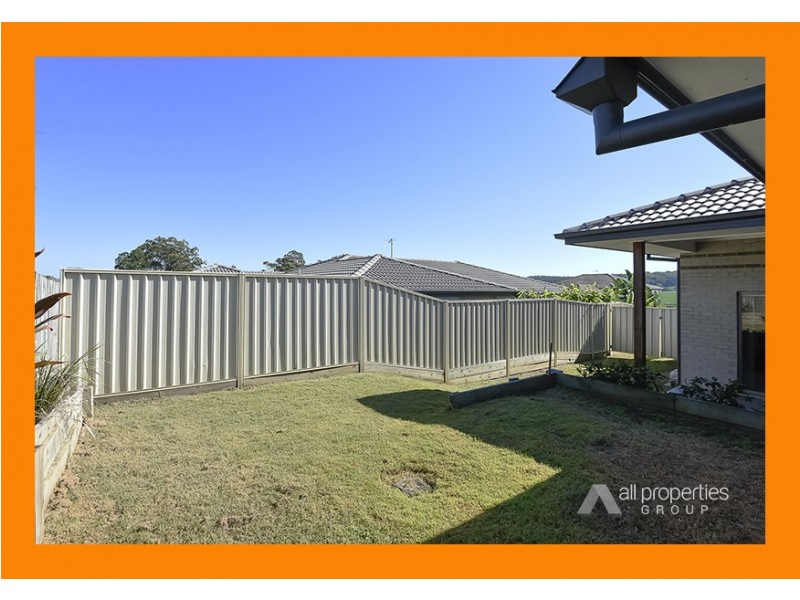 13 Baxton Place, Shailer Park QLD 4128