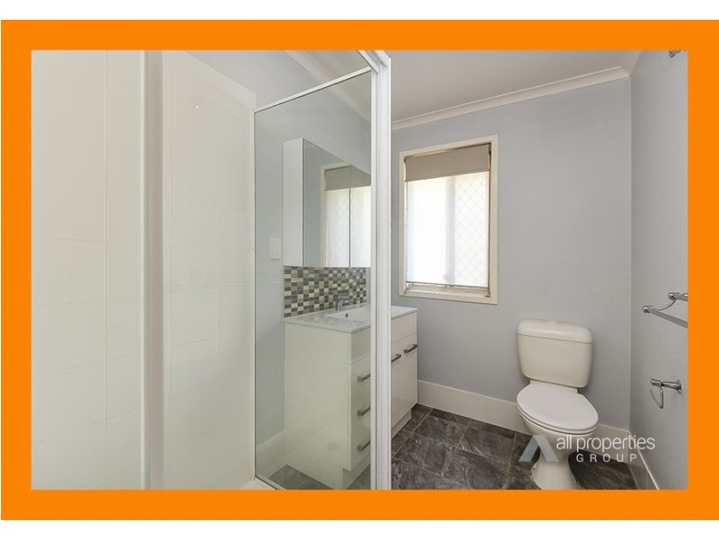 2 Packett Crescent, Loganlea QLD 4131