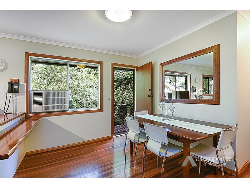 30 Tanah Merah Avenue, Tanah Merah QLD 4128