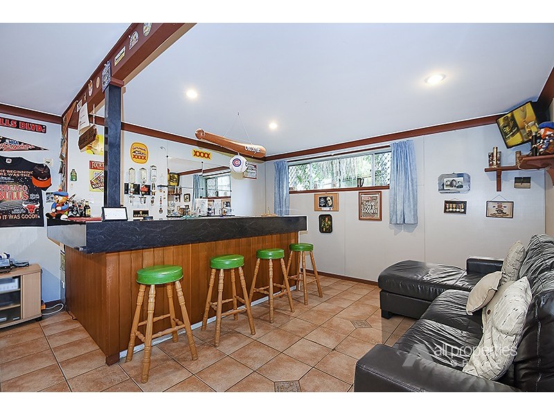 30 Tanah Merah Avenue, Tanah Merah QLD 4128