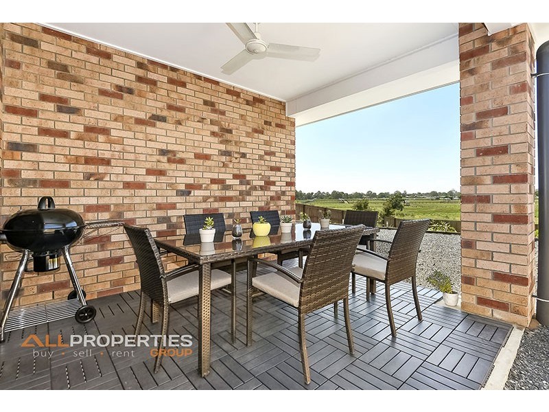 40 South Quarter Drive, Loganlea QLD 4131