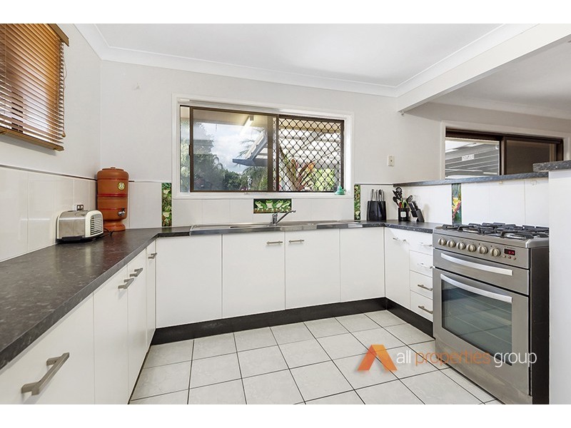 13 Kraatz Avenue, Loganlea QLD 4131