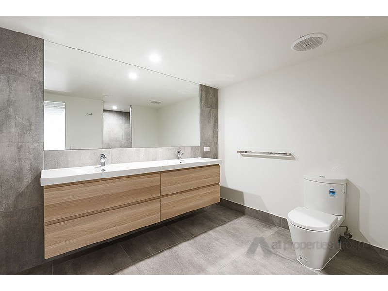 47 Evergreen Avenue, Loganlea QLD 4131