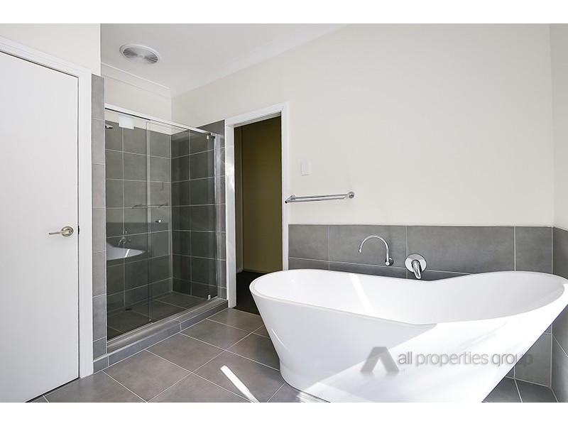 51 Vaughan Drive, Ormeau QLD 4208