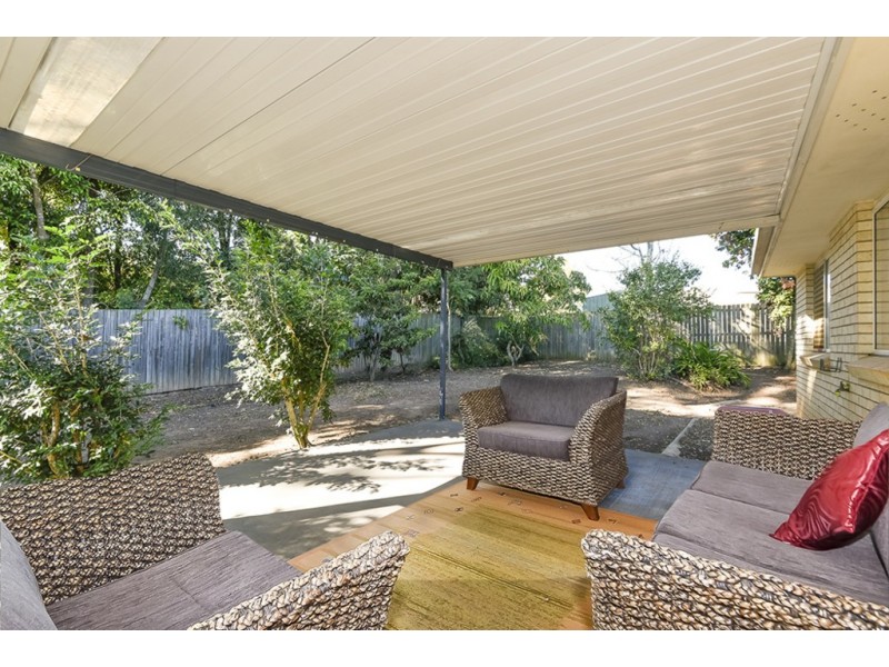 18 Melnik Drive, Loganlea QLD 4131