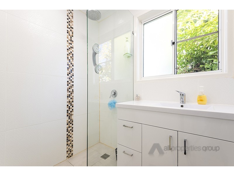 45 Cedar Drive, Stapylton QLD 4207