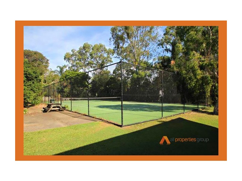 10 Cedar Drive, Stapylton QLD 4207