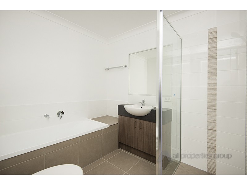 2/23 Appian Way, Loganlea QLD 4131