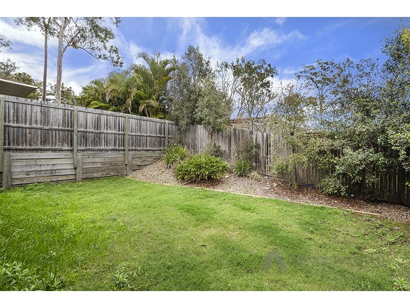 15 Carnarvon Crescent, Waterford QLD 4133