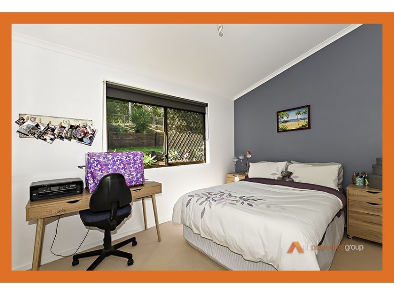 7 Antonia Court, Tanah Merah QLD 4128