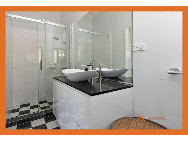 7 Antonia Court, Tanah Merah QLD 4128