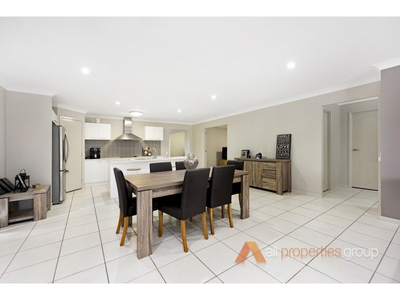 5 Sandell St, Yarrabilba QLD 4207