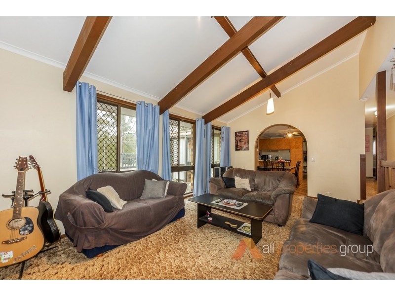 27 Loffs Road, Loganholme QLD 4129