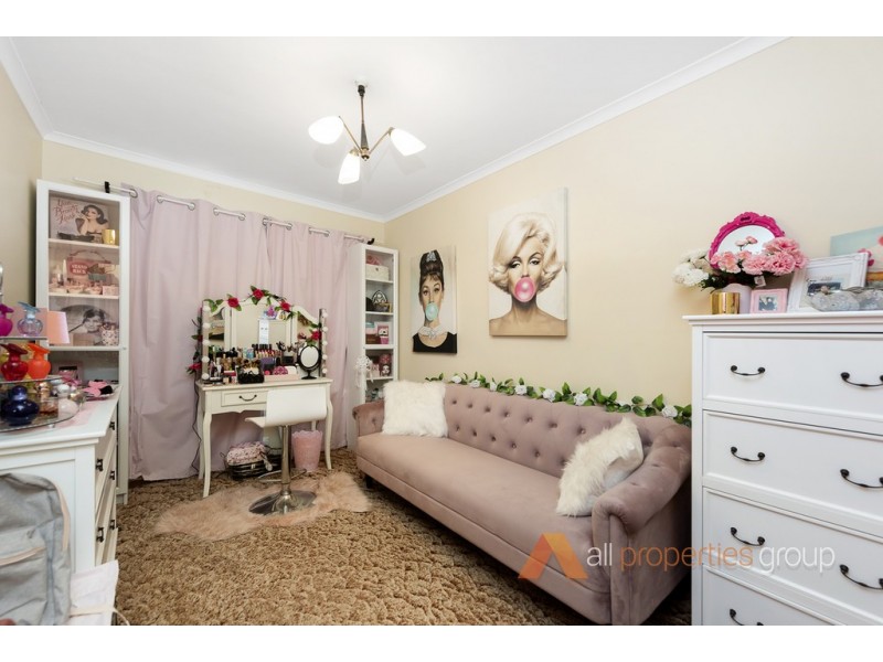 27 Loffs Road, Loganholme QLD 4129