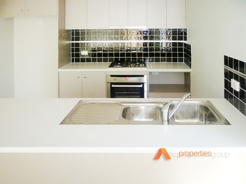 2/45 McLachlan Circuit, Upper Coomera QLD 4209