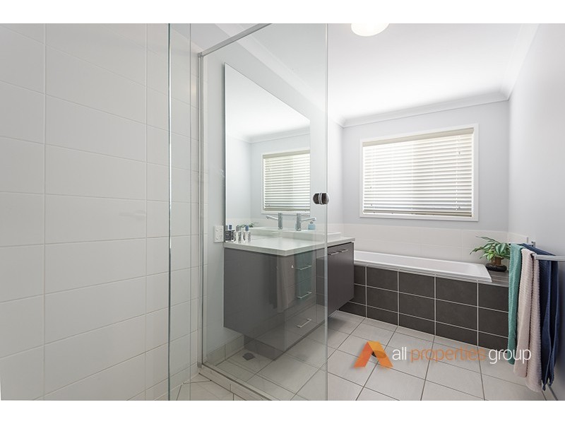 5 Schroeder Street, Yarrabilba QLD 4207