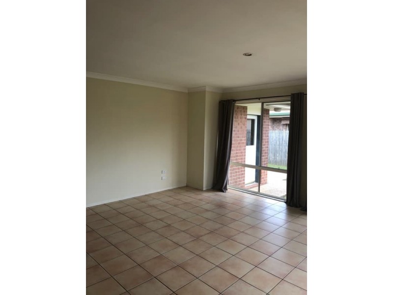 19 Gleneagles Avenue, Cornubia QLD 4130