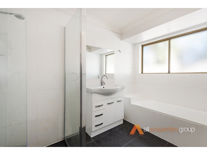 21 Kinta Street, Tanah Merah QLD 4128