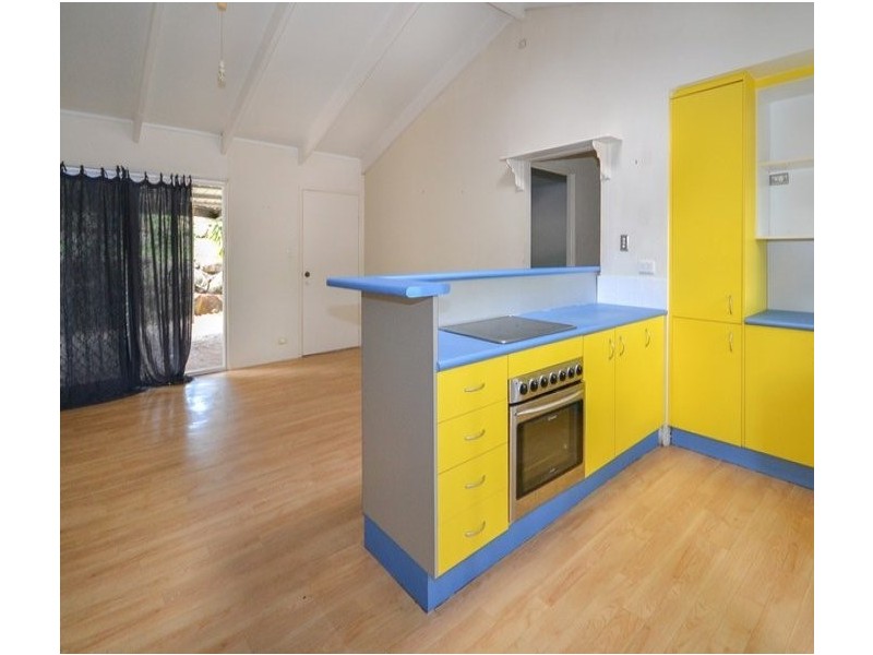 8 Dumosa Court, Beenleigh QLD 4207