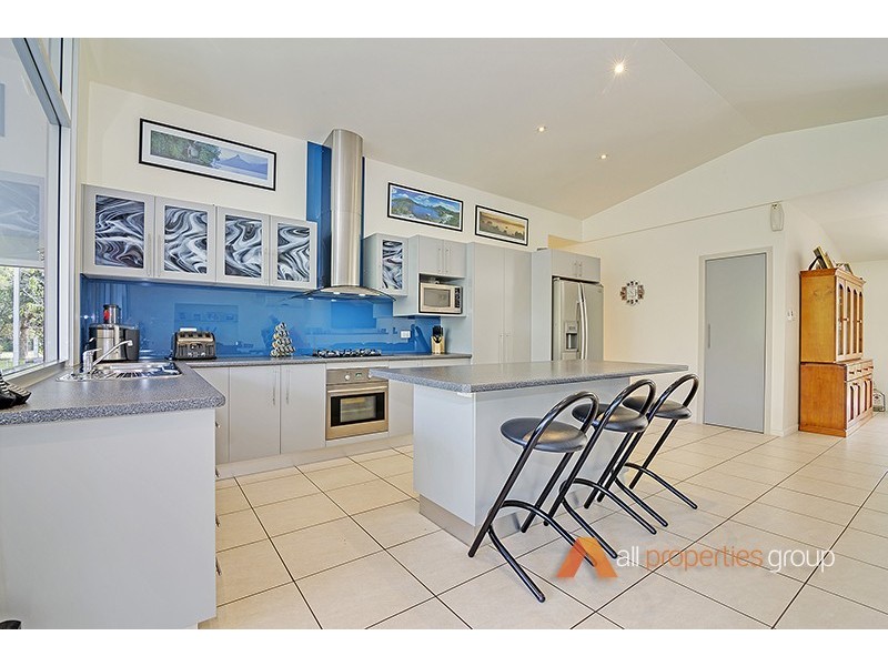 33-35 Timor Avenue, Loganholme QLD 4129