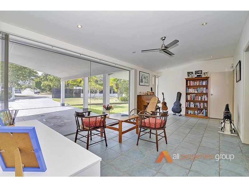 33-35 Timor Avenue, Loganholme QLD 4129