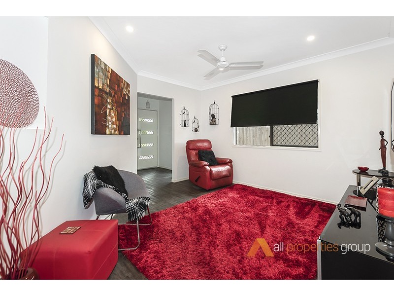45 Cobblestone Avenue, Logan Reserve QLD 4133